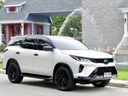 2021 TOYOTA FORTUNER 2.8